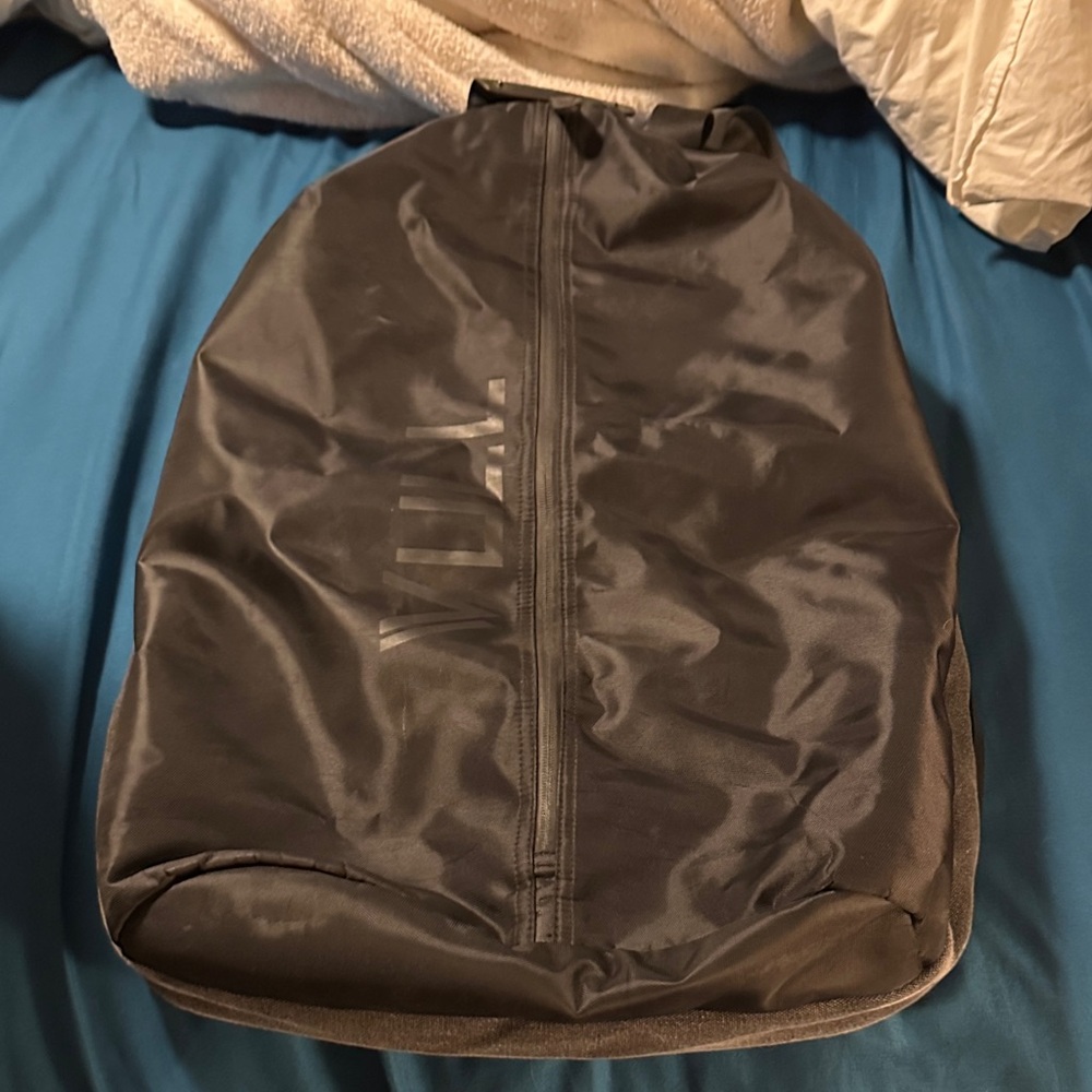 Stylish Gray Backpack for Everyday Use - Picture 2 of 5